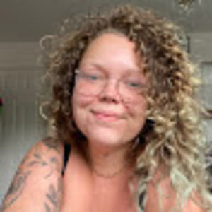 Meet your Posher, Ellen